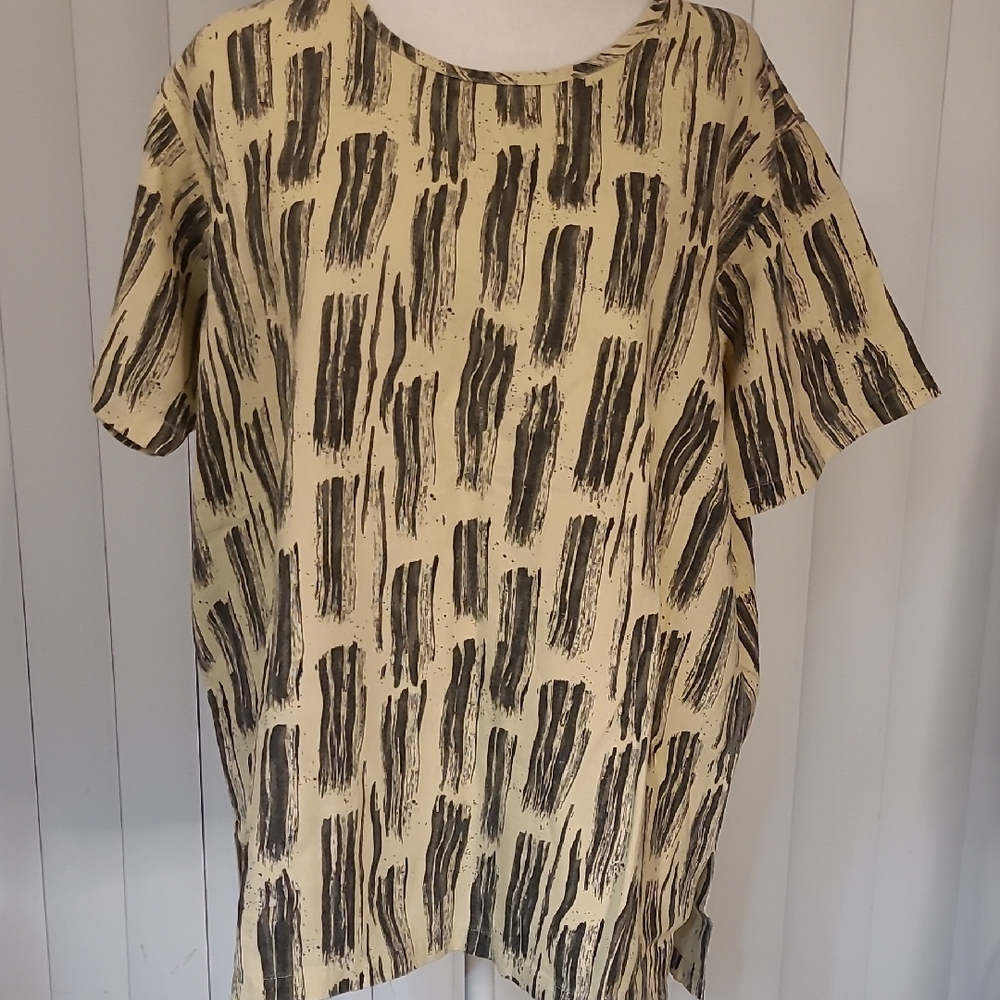 Chico's Abstract Patterned⁶6 Beige and Black Top